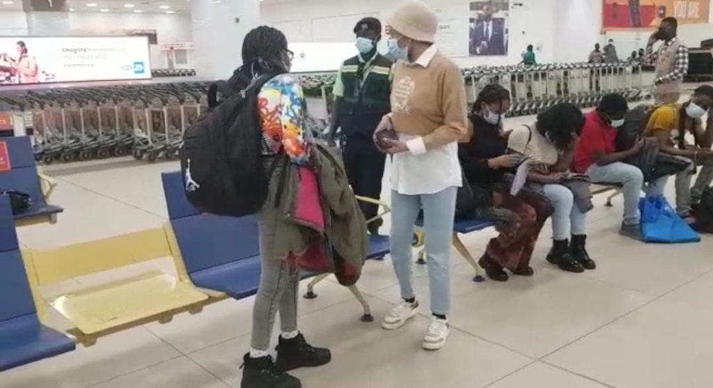 Second batch of Ghanaians from Ukraine arrives home