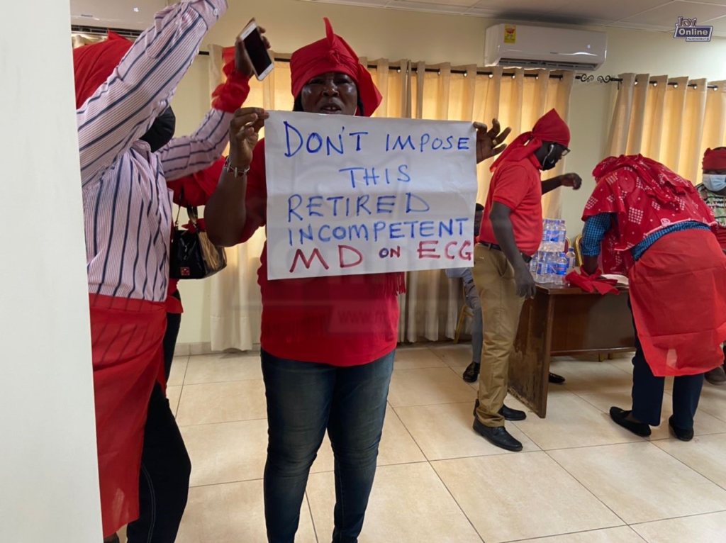Sack our incompetent MD, or risk collapsing ECG - PUWU Sack our incompetent MD, or risk collapsing ECG - PUWU