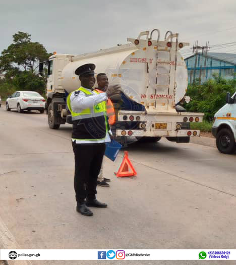 Truck carrying LPG rolls over on Accra-Tema Motorway
