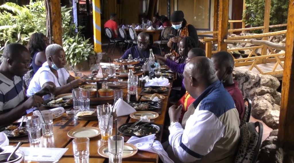 2021 NSMQ winners try crocodile meat and ox balls at Kenya’s Carnivore restaurant