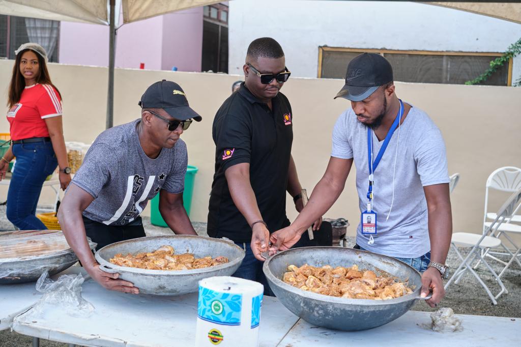 Joy FM Easter Soup Kitchen: From the kitchen into the pack