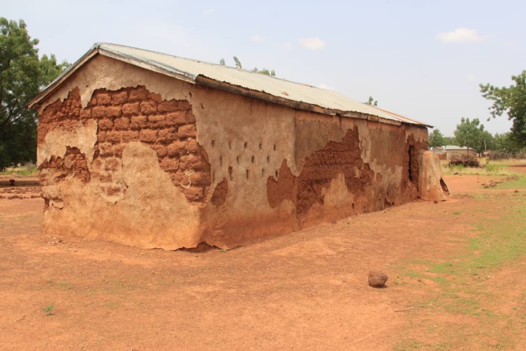 Lack of school infrastructure affecting academic work at Wantugu Tunteya Primary Lack of school infrastructure affecting academic work at Wantugu Tunteya Primary