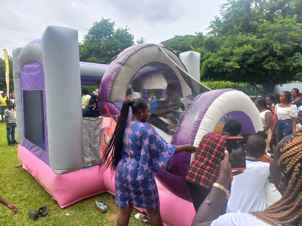 Families renew ties at Luv FM’s 'Family Party in the Park'
