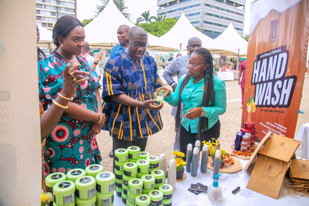 Eximbank's young exporters support commendable – Oppong Nkrumah Eximbank's young exporters support commendable – Oppong Nkrumah