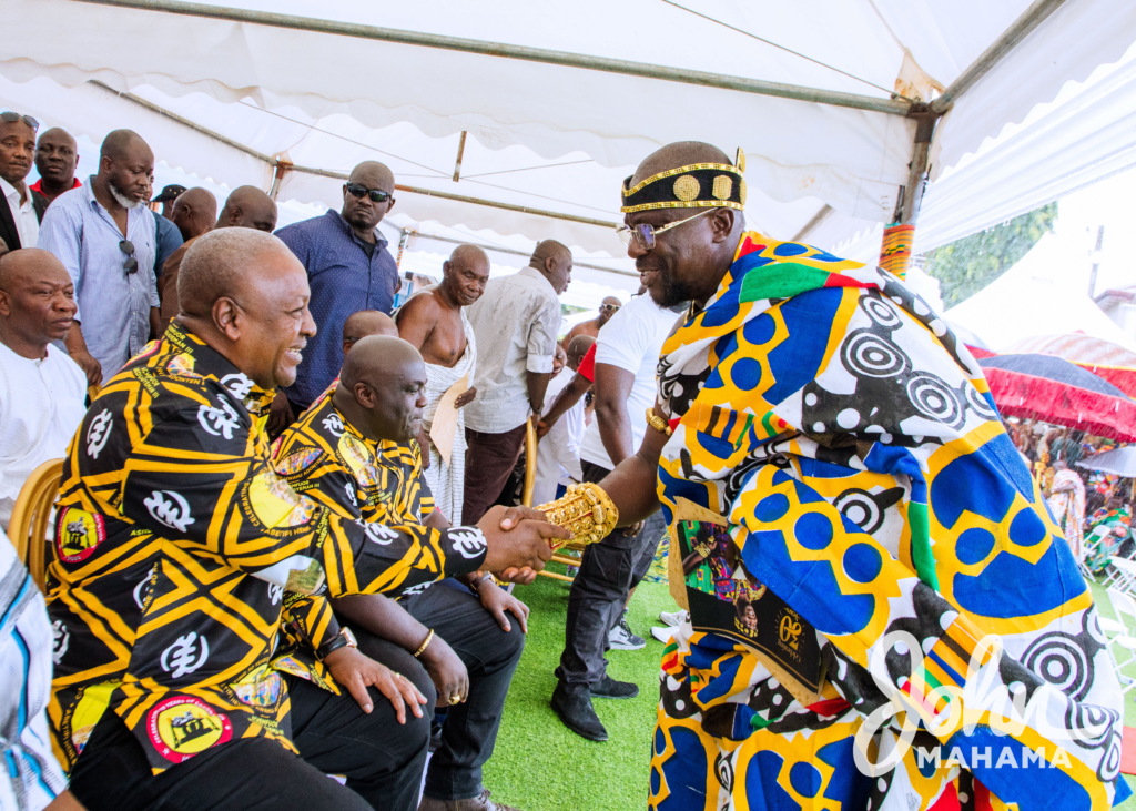 Mahama honours Abetifihene on his 30th anniversary on the stool Mahama honours Abetifihene on his 30th anniversary on the stool