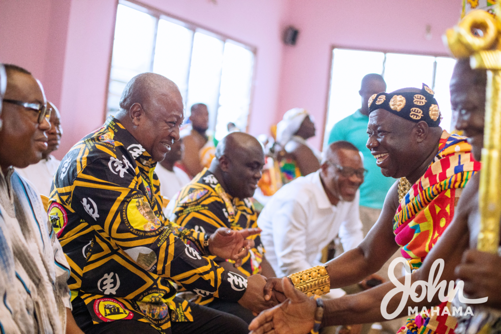 Mahama honours Abetifihene on his 30th anniversary on the stool Mahama honours Abetifihene on his 30th anniversary on the stool