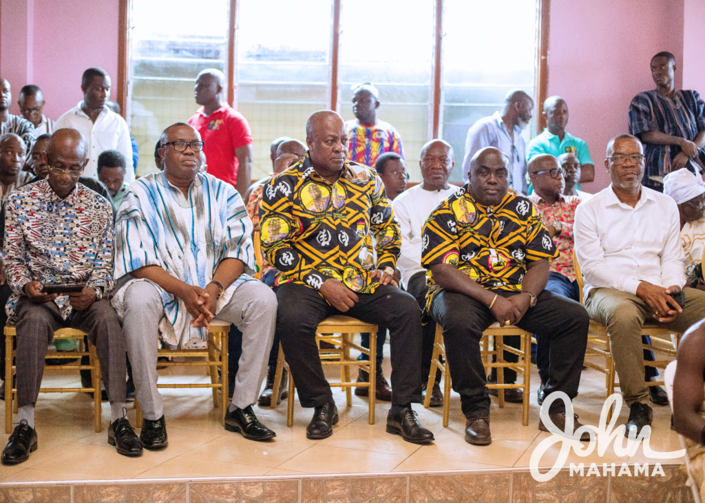 Mahama honours Abetifihene on his 30th anniversary on the stool Mahama honours Abetifihene on his 30th anniversary on the stool