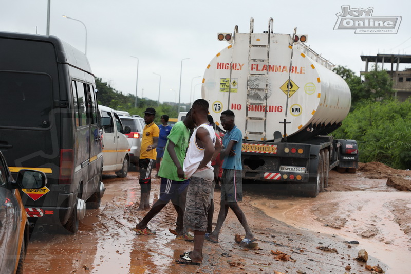 Landslide scare hits residents around Weija-Kasoa ridge