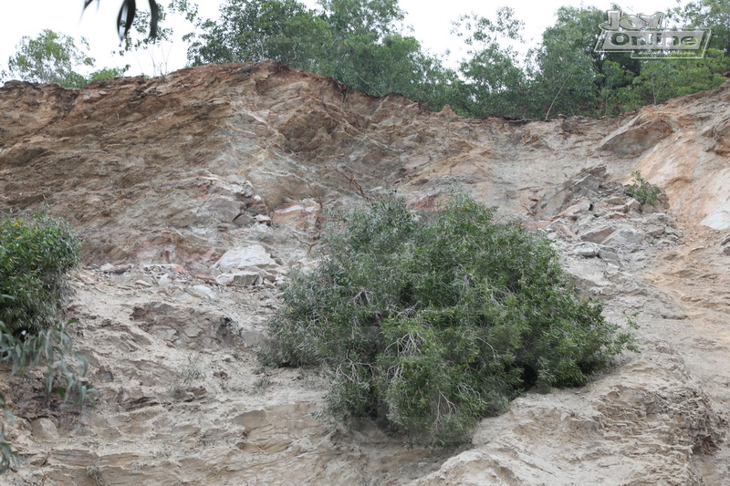 Landslide scare hits residents around Weija-Kasoa ridge