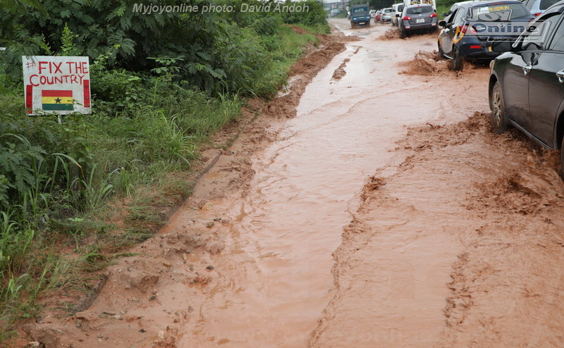 Landslide scare hits residents around Weija-Kasoa ridge