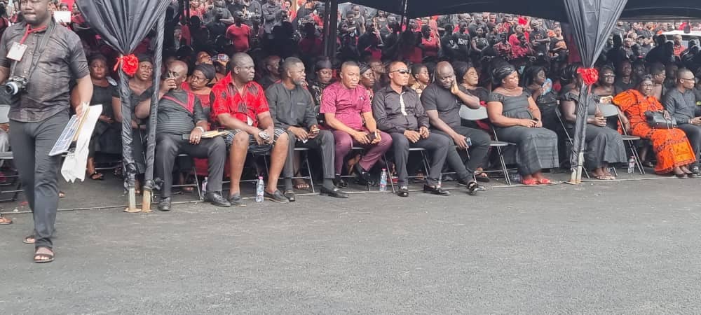 Photos: Akufo-Addo, Bawumia, Kufour, others join residents of Koforidua to mourn Daasebre Oti Boateng