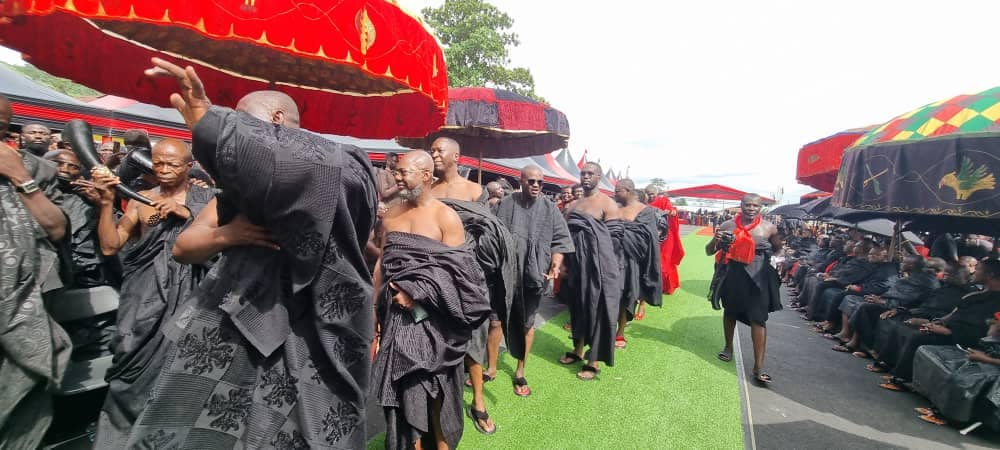 Photos: Akufo-Addo, Bawumia, Kufour, others join residents of Koforidua to mourn Daasebre Oti Boateng