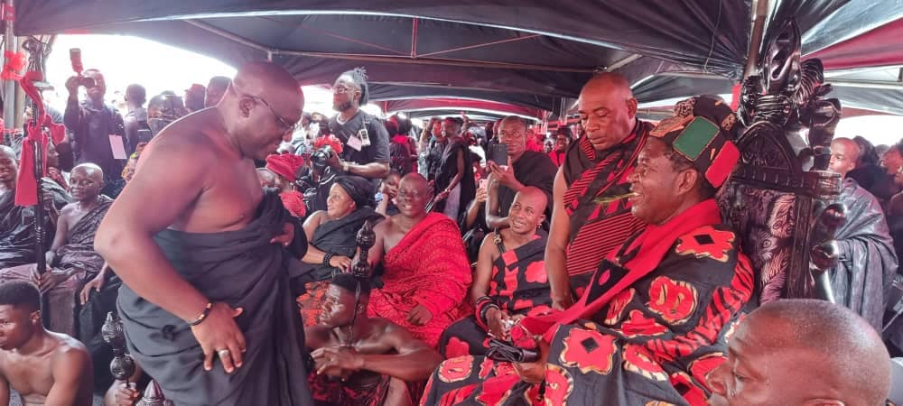 Photos: Akufo-Addo, Bawumia, Kufour, others join residents of Koforidua to mourn Daasebre Oti Boateng