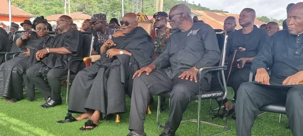 Photos: Akufo-Addo, Bawumia, Kufour, others join residents of Koforidua to mourn Daasebre Oti Boateng