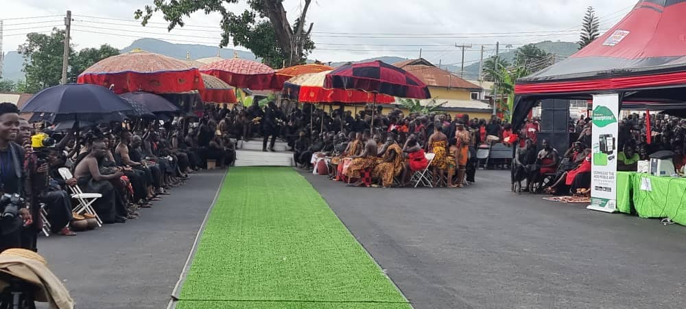 Photos: Akufo-Addo, Bawumia, Kufour, others join residents of Koforidua to mourn Daasebre Oti Boateng