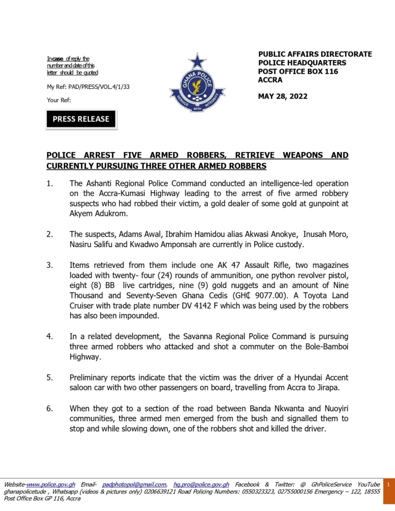 Police arrest 5 armed robbers, retrieve weapons Police arrest 5 armed robbers, retrieve weapons