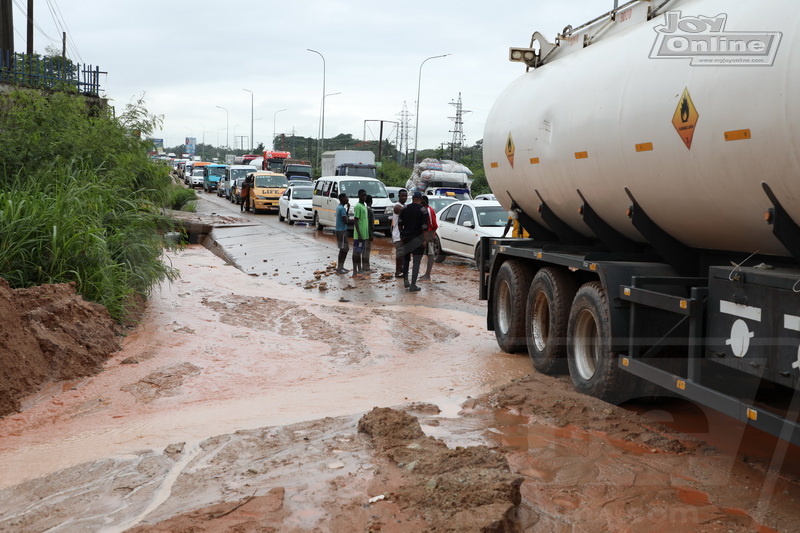 Landslide scare hits residents around Weija-Kasoa ridge