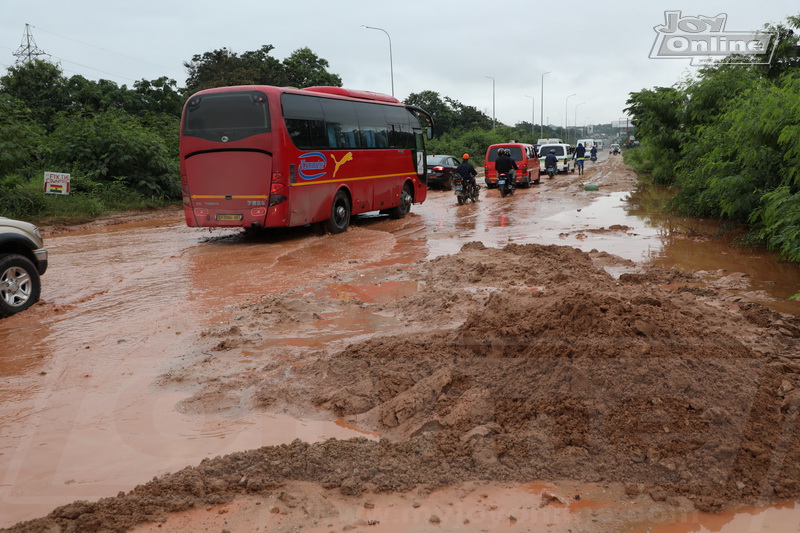 Landslide scare hits residents around Weija-Kasoa ridge