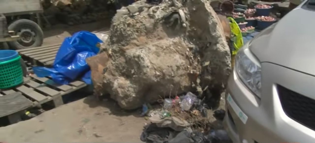 'Put our taxes to good use' - Agbogbloshie traders urge AMA to desilt clogged drains