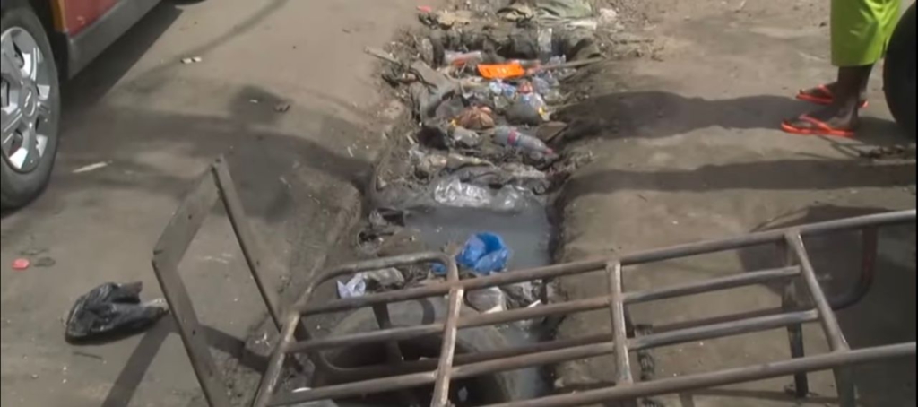 'Put our taxes to good use' - Agbogbloshie traders urge AMA to desilt clogged drains