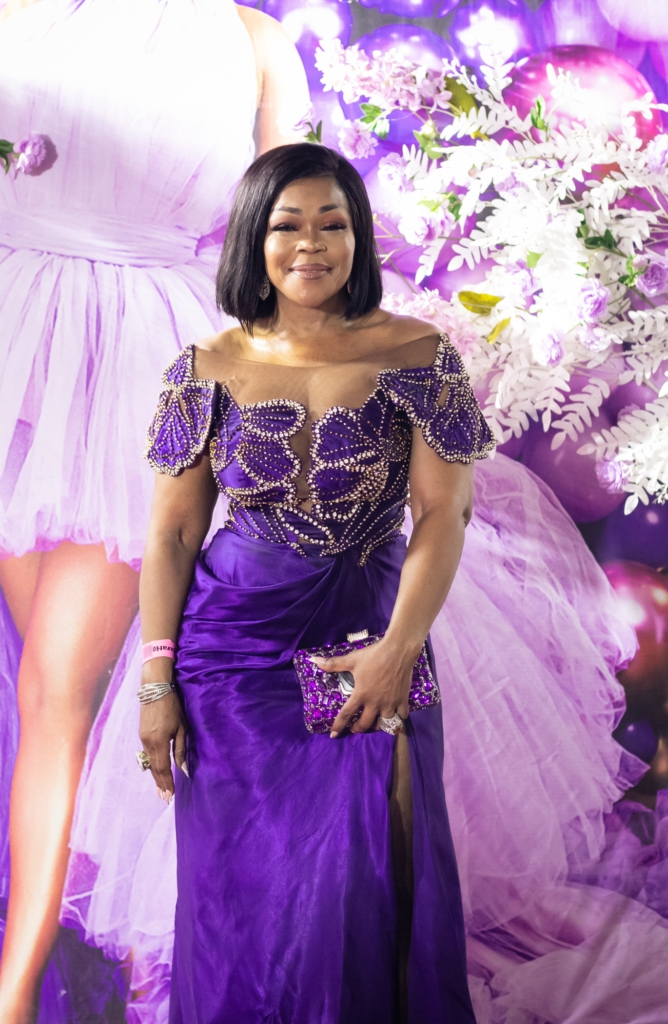 Ini Edo celebrates 40th birthday, 25 years in movie industry with colleagues Ini Edo celebrates 40th birthday, 25 years in movie industry with colleagues