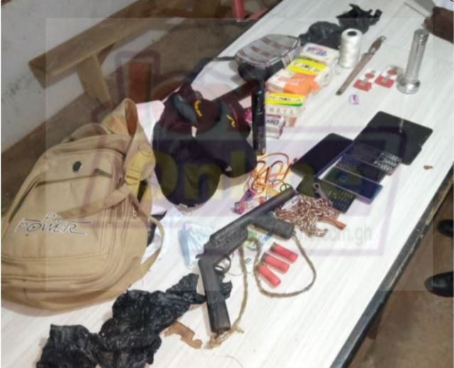2 suspects arrested with weapons at Banda Nkwanta, 2 others on the run