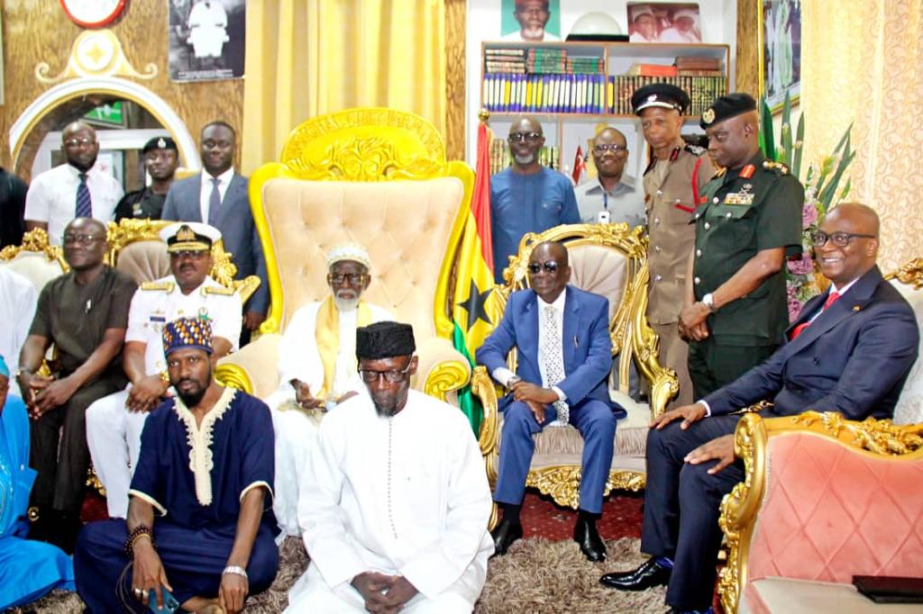 National Security Minister pays courtesy call on National Chief Imam National Security Minister pays courtesy call on National Chief Imam