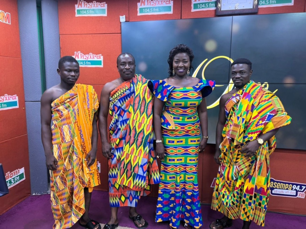 Nhyira FM’s Mama Effe Amanor honoured with a special Kente cloth woven in her name Nhyira FM’s Mama Effe Amanor honoured with a special Kente cloth woven in her name