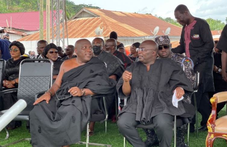 Photos: Akufo-Addo, Bawumia, Kufour, others join residents of Koforidua to mourn Daasebre Oti Boateng