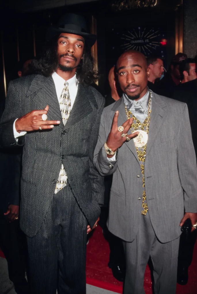 Snoop Dogg recalls passing out after seeing Tupac Shakur hospitalized