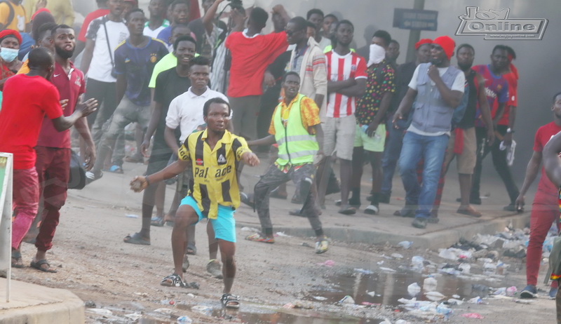 35 photos of the Arise Ghana demonstration