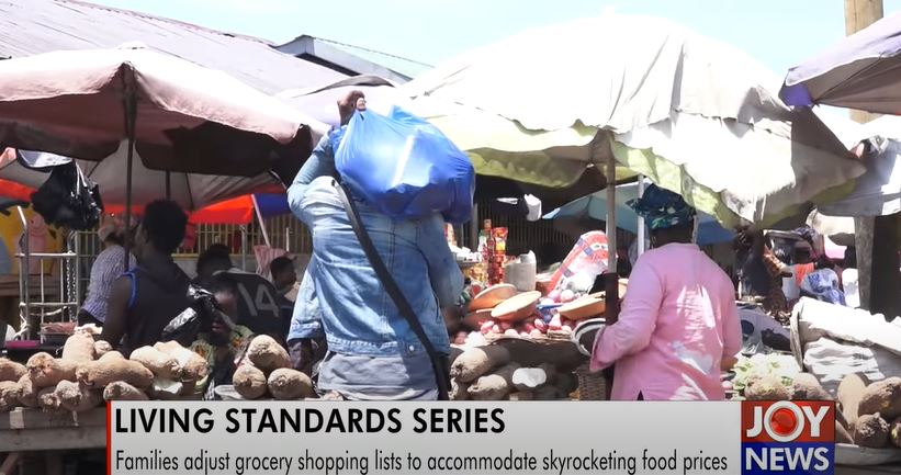 Living Standard Series: Families reduce items on grocery shopping lists to accommodate rising prices