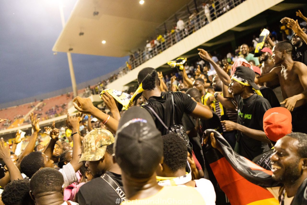 African Giants hold Dortmund Legends on big tour night in Accra