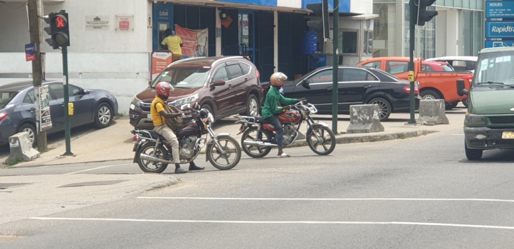 Pillion riders reject crash helmet for fear of Covid-19 - Okada operators Pillion riders reject crash helmet for fear of Covid-19 - Okada operators