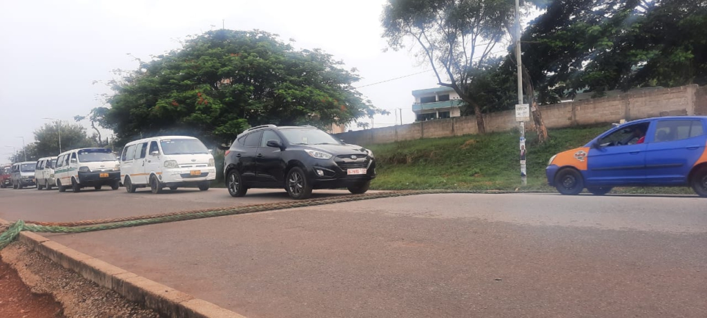 Anchor ropes used as stop-gap to reduce speeding in front of Islamic SHS