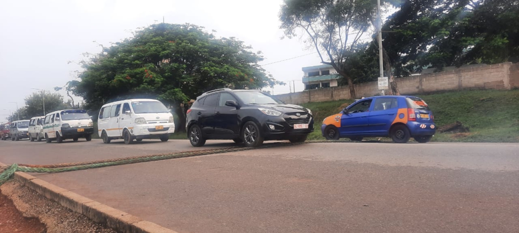 Anchor ropes used as stop-gap to reduce speeding in front of Islamic SHS