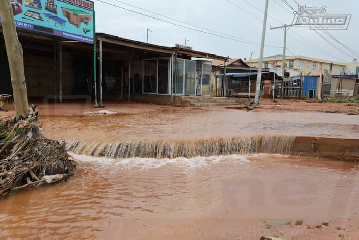Users of Accra-Kasoa road call for permanent solution to traffic congestion caused by flooding around the Old Barrier