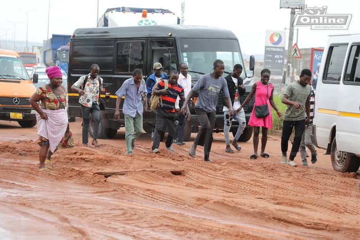 Users of Accra-Kasoa road call for permanent solution to traffic congestion caused by flooding around the Old Barrier