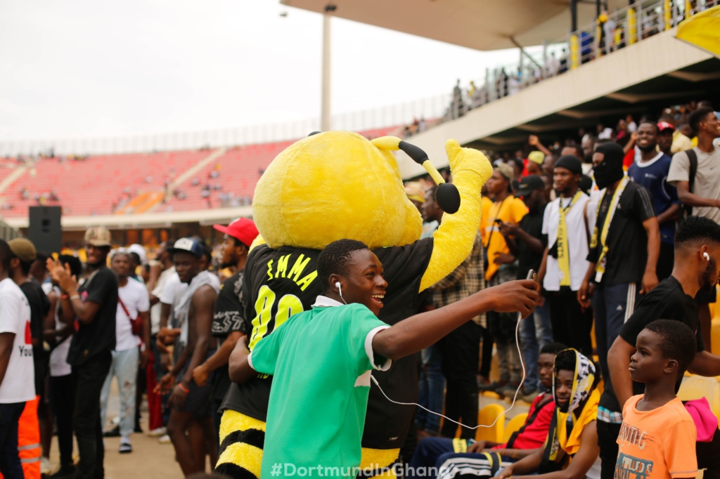 Dortmund in Ghana: Best images from Dortmund Legends vs African Giants