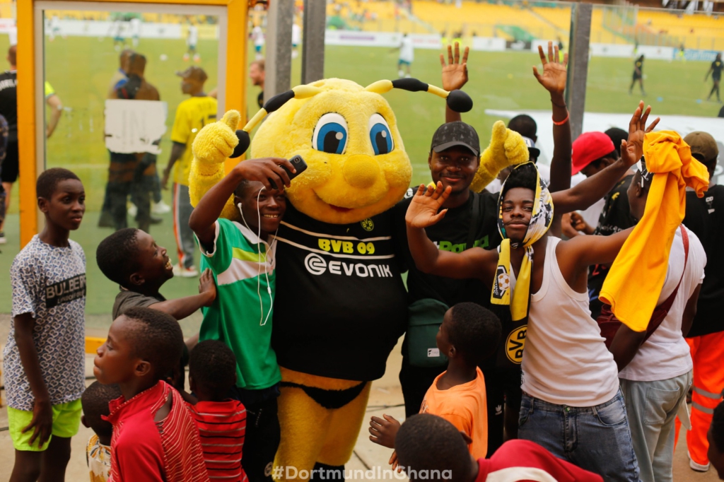 Dortmund in Ghana: Best images from Dortmund Legends vs African Giants