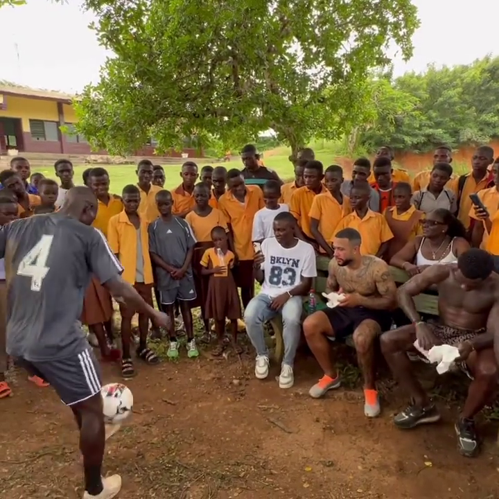 Barcelona forward, Memphis Depay, refurbishes Cape Coast School for Deaf and Blind