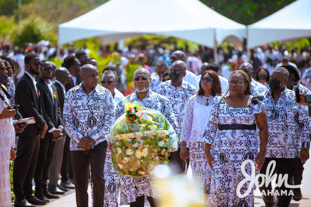 Photos: Mahama commemorates 10th anniversary of Atta-Mills' death