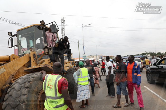 Photos: GRIDCo demolishes illegal structures under high tension lines at Bawaleshie