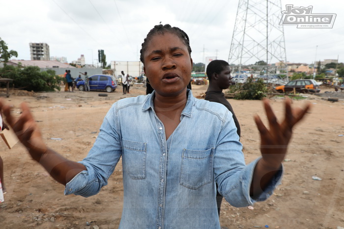Photos: GRIDCo demolishes illegal structures under high tension lines at Bawaleshie Photos: GRIDCo demolishes illegal structures under high tension lines at Bawaleshie