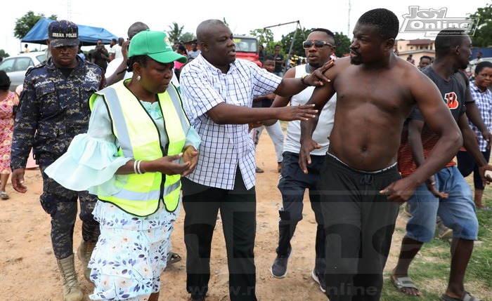 Photos: GRIDCo demolishes illegal structures under high tension lines at Bawaleshie