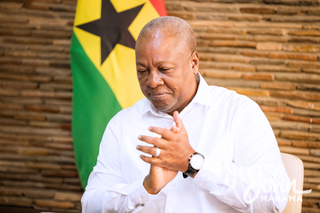 Photos: Mahama receives Sunyani queen mother Photos: Mahama receives Sunyani queen mother