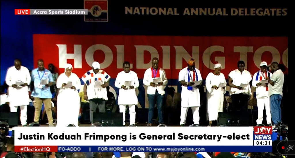 NPP swears in new national executives