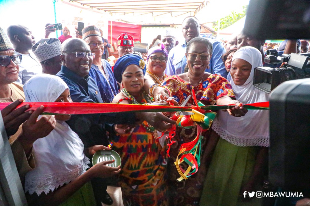 Our commitment to zongos unprecedented - Bawumia touts as he commissions 6-unit classroom block
