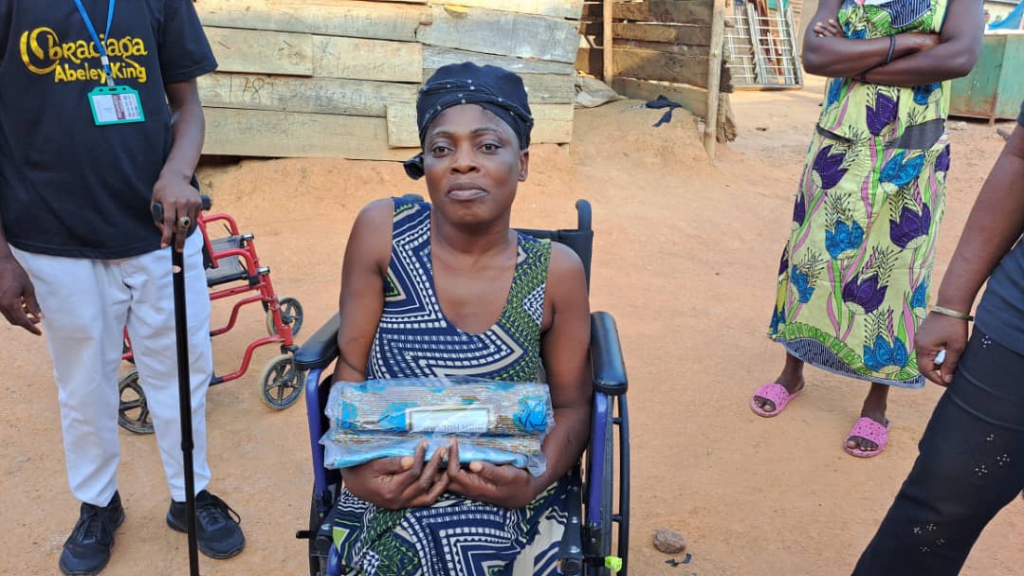 Nhyira FM's Mama Effe and others donate to disabled mother of 6