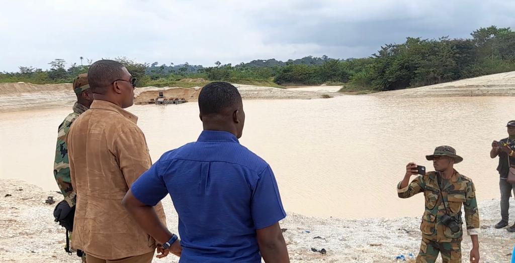 Lands Ministry arrests 8 illegal miners, destroys 800 Changfans on River Offin and Pra 